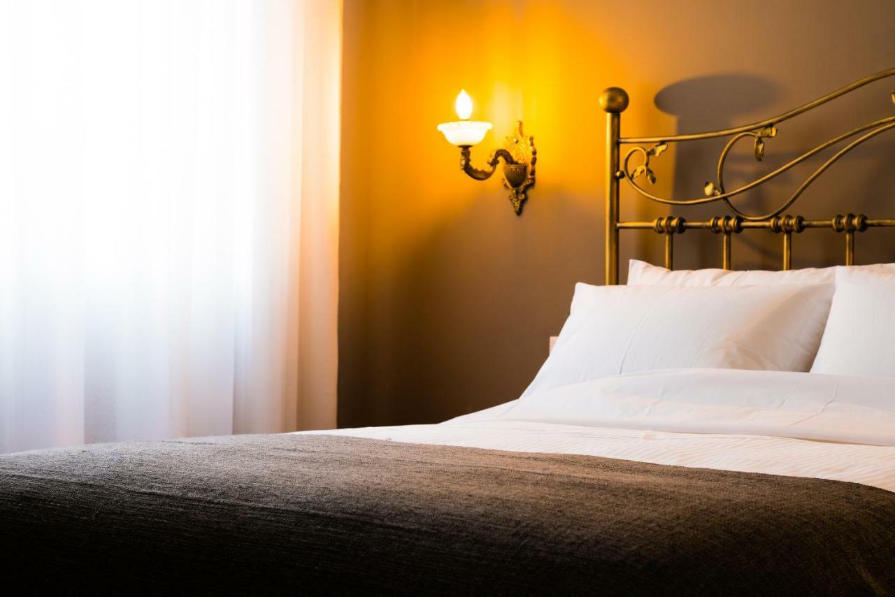 Ch Adrianou Suites Atenas Exterior foto
